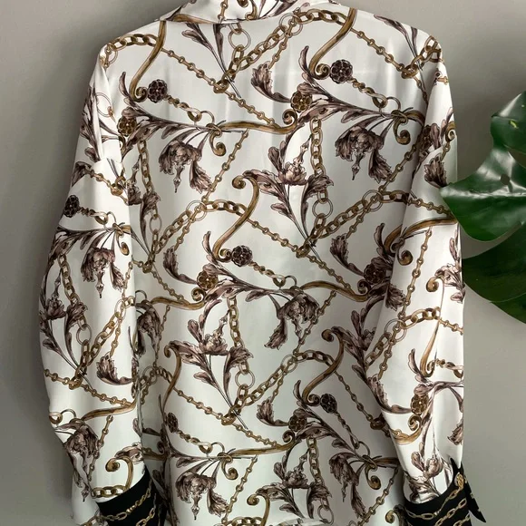 Joesph Ribkoff blouse - Picture 7 of 8